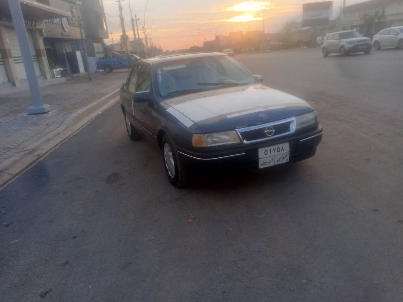 اوبل فيكترا موديل 1991حجم 20 گيراوتوماتيك 
سنويه 2026
گيرمحرك تاخم صدر كله بشرط سياره جاهز بدون نواقص
سياره بدون ضربه بيه طخه خميف يم بگلايت
شرط تحويل اذا شراي خابر تدلل 
مكان سياره كركوك خلف مستشفى ازادي 
***********===***********
