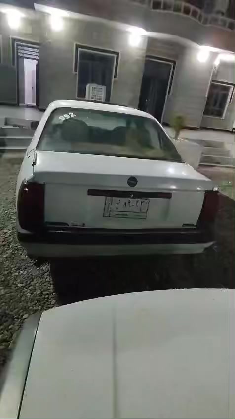 سلام عليكم سياره اوميگه موديل 992حجم 20 سياره نضيفه لا صرف ولا نفخ كلشي ما يعوزه شغل وطلع رقم ال ماني سنويه خضره شرعيه موجود ول سعر خاص او اتصال ***********
