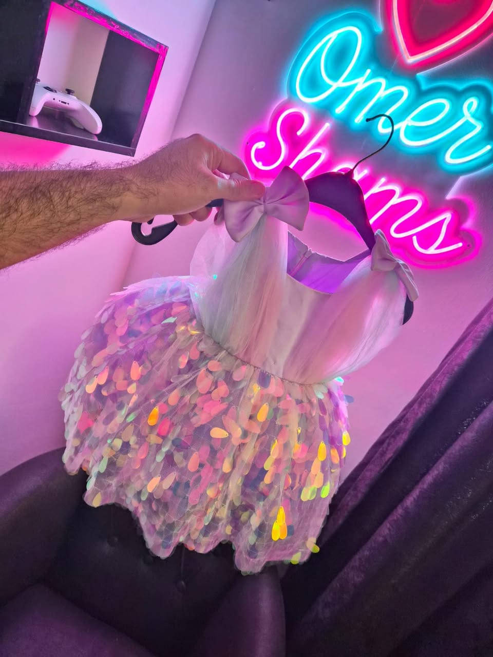 بيع بدلات طفل عمر سنه وسنتين
وحده ملبوسه مرة وحده ولخ مملبوسه

رايدتهم ثنينهم ب50

للتواصل واتساب ***********
مكاني بغداد
