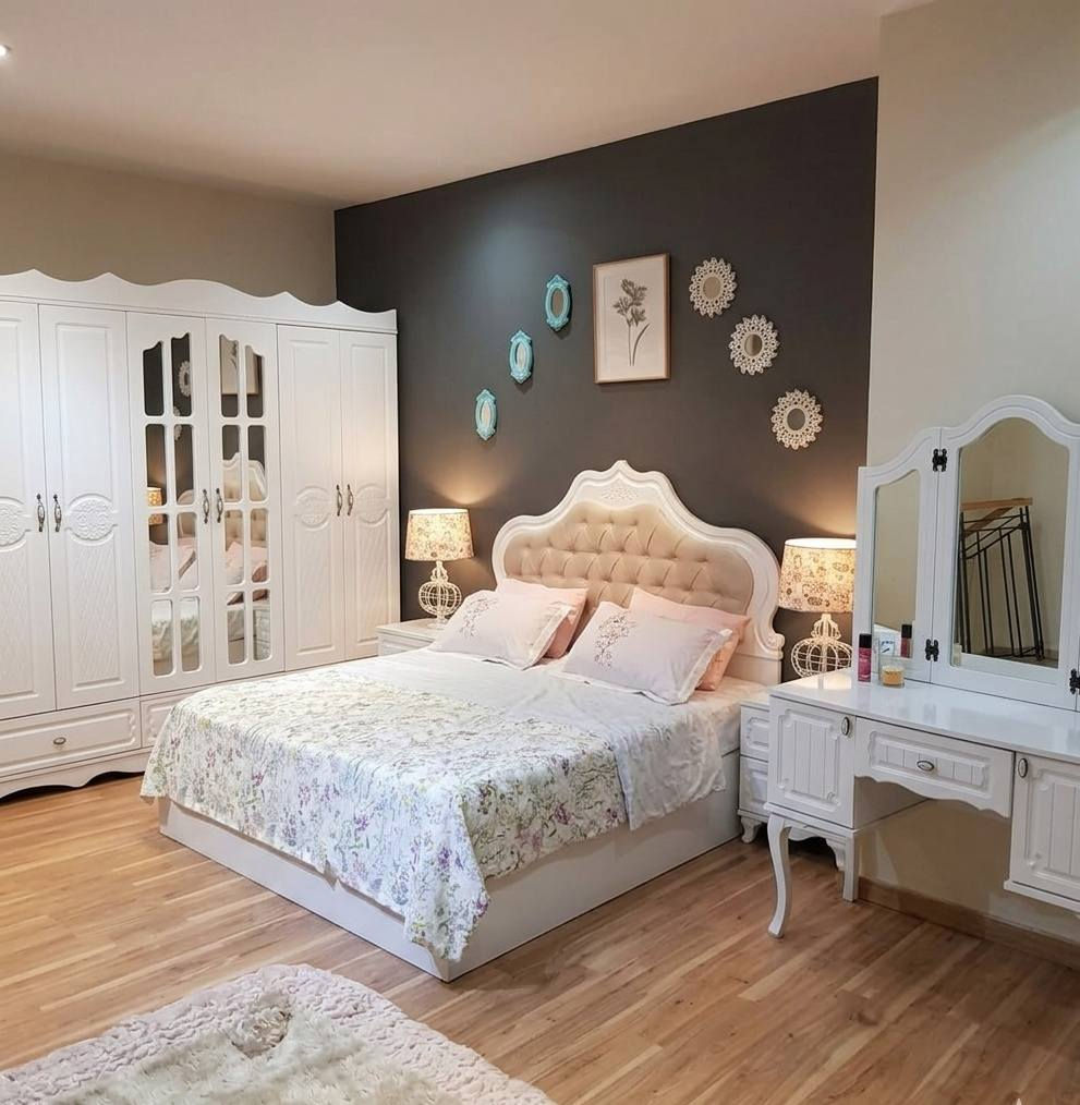 غرفة نوم نظيفه جداً للبيع مع الدوشك استعمال قليل جداً.  6 قطع 
ب550 الف


**إذا كنت صاحب هذا الإعلان وتريد حذفه لأي سبب، رجاءا أرسل رسالة إلى الدعم الفني**