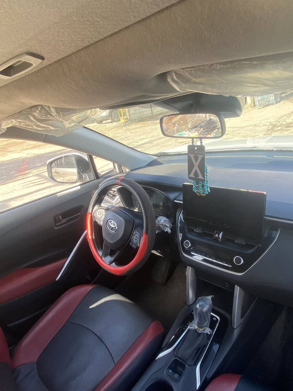 سلام عليكم كورلا كروس 2025ماشيه6000مكفوله الاتصال عل الرقم ‭0773 039 5111‬
