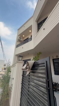 البوعيثه طابقين وبيتونه ويكون بطابق ثاني ثلاث غرف نوم شارع عرض15م مساح...