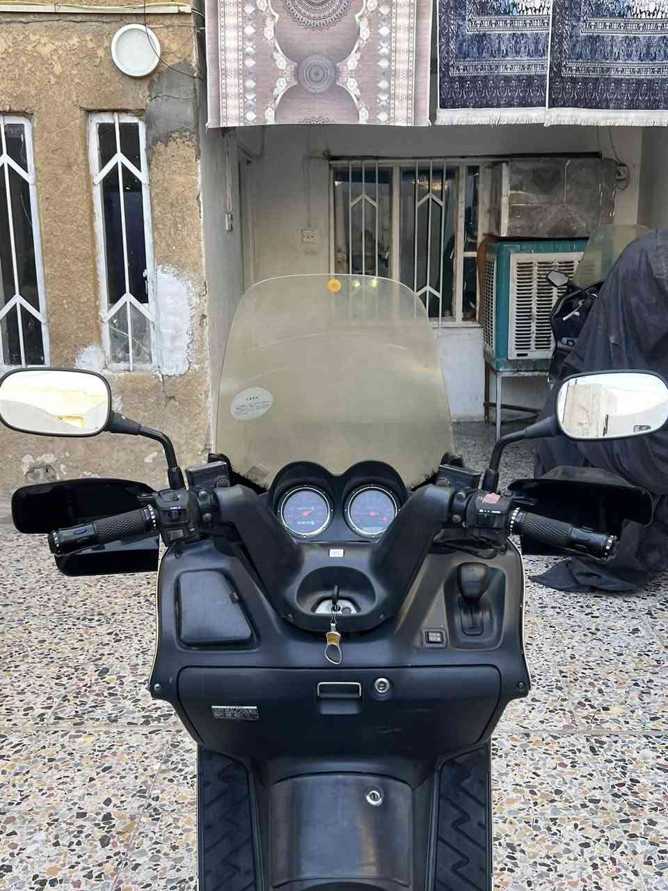 المميز MF 0️⃣ 6️⃣ الفحل
لون ذهبي جاهزه دراجه 
ستان كهربائي حساس ازدحام
نظام اي بي اس جداحه بجكمجه
جامه طويله جنطه بلاديه كلوب جنطه
منظومه زنون شلعه ومعدل كهربائيات شغاله 
مكاني بغداد *********** شراي يتصل او خاص
