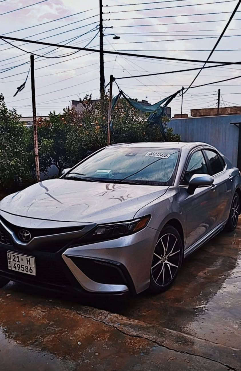 كامري موديل 2023 ماشية 35 الف SE فول تحكمات بدون بصمة وفتحة الضرر جامرلغ فقط كما موضح بالصور سعرها 225$ للاستفسار الاتصال على الرقم ***********
