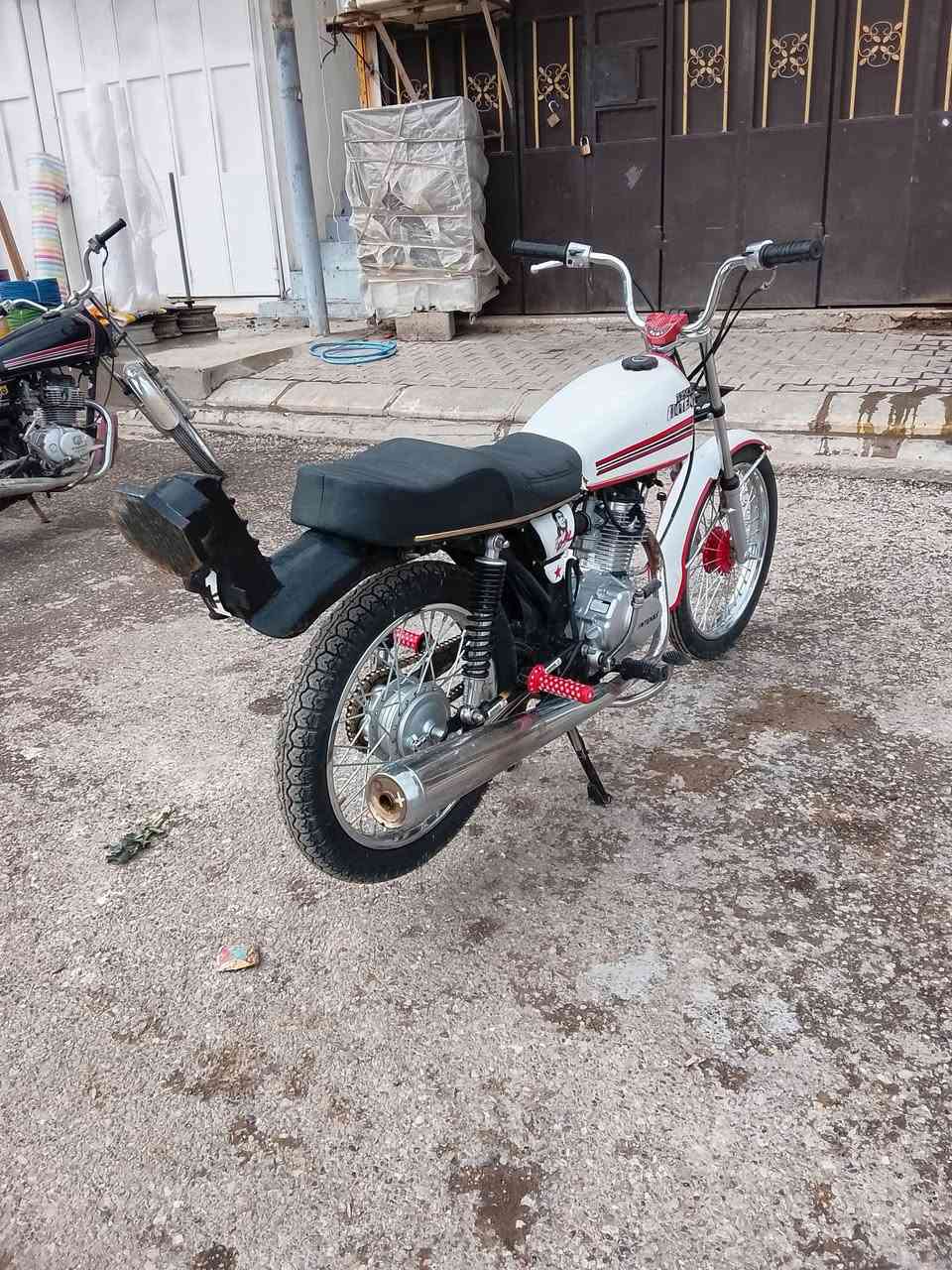 دراجه انتنس للبيع تعميره جديده ما صار3 اشهر من عمرتها السعر775 وبيها مجال شويه العنوان قرة تبه#الخاص مفتوح


**إذا كنت صاحب هذا الإعلان وتريد حذفه لأي سبب، رجاءا أرسل رسالة إلى الدعم الفني**