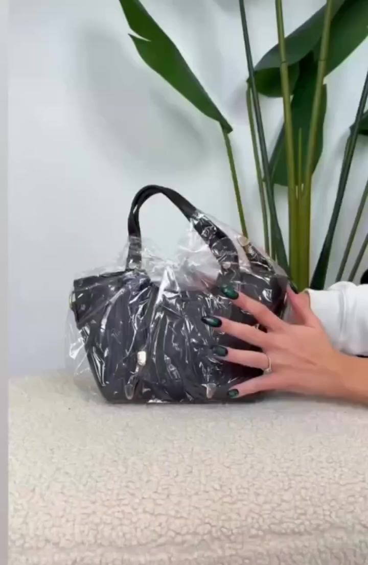 جديد اليوم 🤩

حقيبه حجم وسط  درجه  اولى جلد  الاصلي شرط ضمان، 😍
 
#واتساب.  ***********

تتوفر خدمه توصيل لجميع المحافظات والاقضيه 🛺
