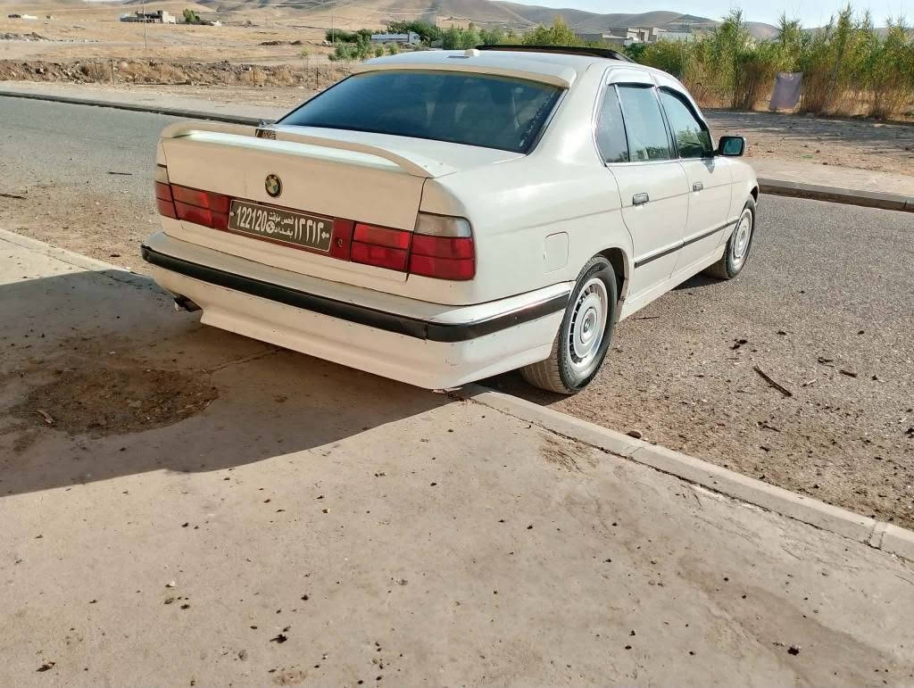 سەرەتا بەناوی خودا....

بیئێم 520 گێر عادی ئارم پلاسیک سلێمانی مۆدێل 1992 ئارموو ئەوەلیات موس بڕانەوە بەشەرت 
تەقەو ڕەقەو کارەبای کامل ئیش دەکات چوار تاوی ویلی کەپو سەماعەی لەسەرە سڵایتوو پێش پانە 
4جام کارەبایە و قوفڵ مەرکەزیە پێشوو دوای کراوەتە M لایت عەڵقەیە 
ناونیشان..... چەمچەماڵ 
سێعر.....37 کەمێک مەجال 
ژ..م.......*********** وەتسئاپوو ڤایبەری لەسەرە السليمانية, العراق
