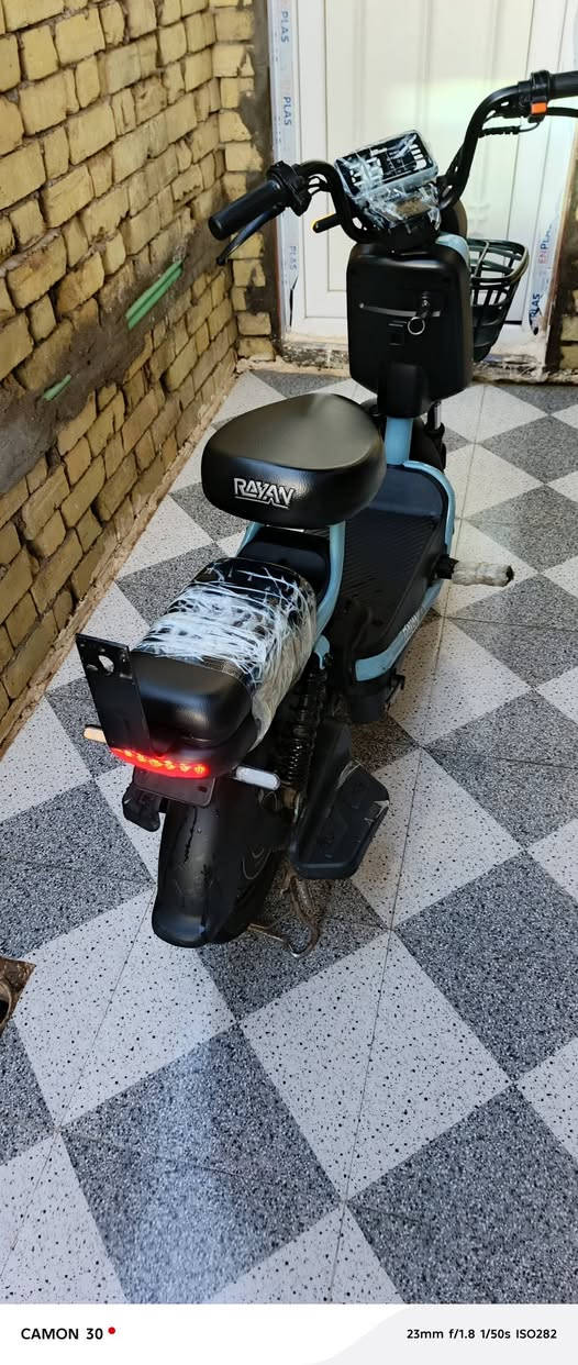 سلام عليكم
دراجه  شحن للبيع حجم 14 ريان 

جديده كهربائياتها  كلها شغال ماعده الشاشه انكسرت واياراتها اتكطعت بطارياتها جديد سرعتها 40 3 نمر

الرقم *********** واتساب 

سعر خاص راسلني وبيك خير وتدلل مكان شطره
