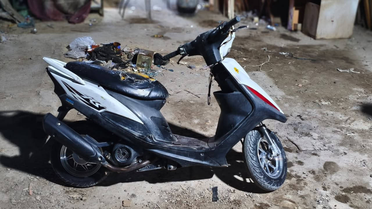 سلام علكم دراجه ماكس عدله 
اللبيع بوشه بلادي 55 دراجه 
شلعه معدل 120حقيقي 
وياله رياضي صدر رياضي 
صلنصه اف ام رياضي 
السعر 650
التواصل *********** 
واتساب 
العوان بغداد حي أور
