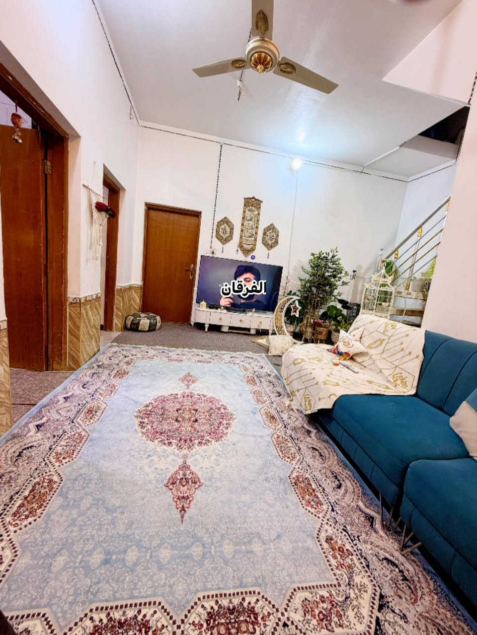 اللهم صلِّ على محمد وآل محمد 🤍✨

🏡 عرض اليوم المميز
بيت 130 متر ركن مربع 📐
بناء طابوق 🧱 وسقف كونكريت 🏗️

📍 الموقع: مشخاب – حي الصدر
يحتوي على:
🛏️ غرفة
🛋️ صالة
🚪 استقبال
🍳 مطبخ
🚿 صحيات

💰 لمعرفة السعر:
اترك لنا تعليق 💬 ونرسل لك السعر  خاص 🔥

🏢 الفرقان | بوابة المشخاب العقارية
📞 ***********
📲 واتساب أو اتصال

📍 زورونا في مكتبنا:
المشخاب – شارع الأطفاء
مجاور مول الغريباوي
