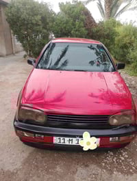 كولف اللون أحمر رقم  بغداد دولــي مميز  الموديل 1992 بلاديه  محرك 2000...