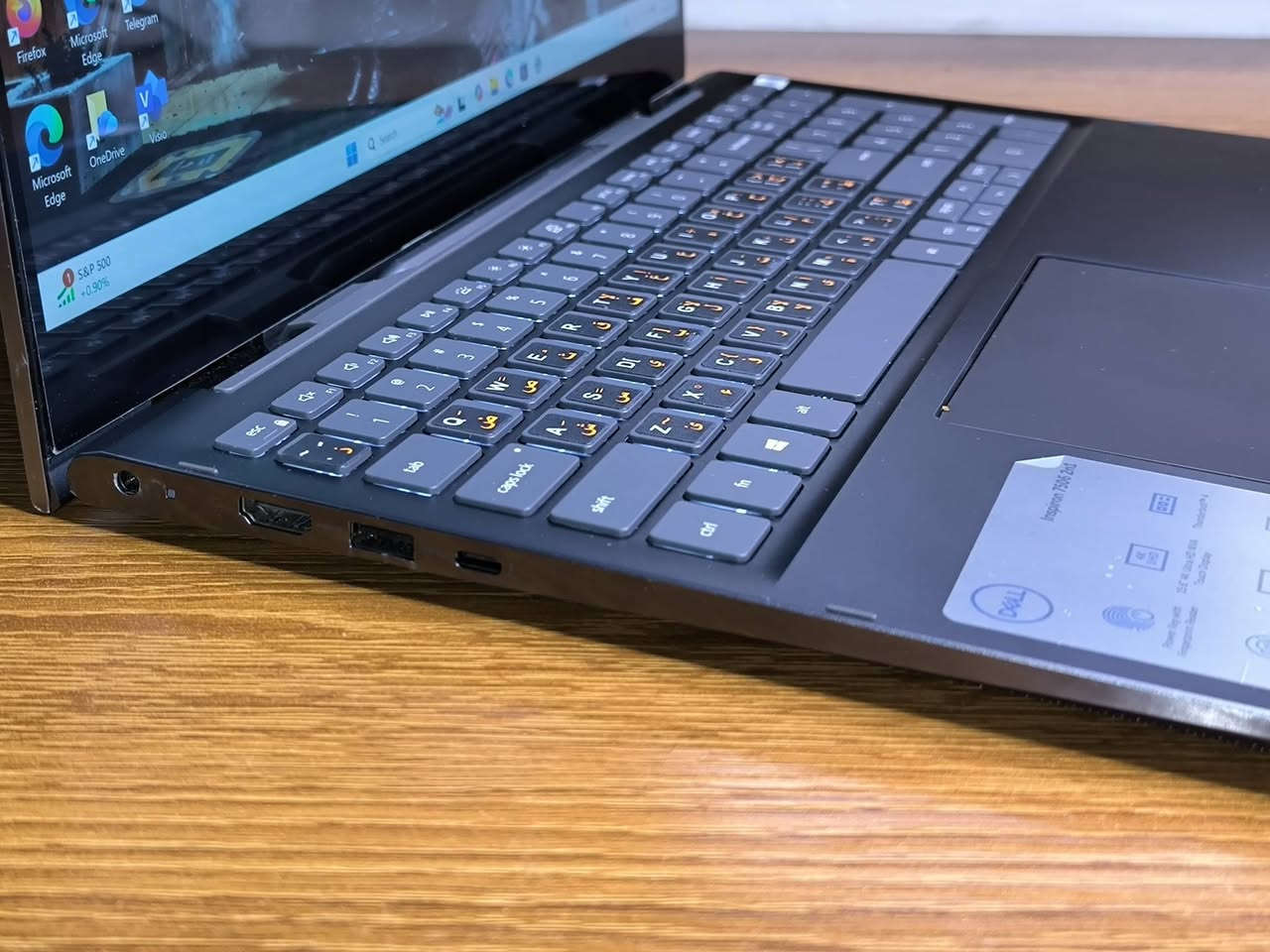 ### **تميز مع لابتوب Dell Inspiron 7506 – تابلت ولابتوب بجهاز واحد! 💻🖊️**
تبحث عن لابتوب شاشته خيالية؟ هذا الجهاز يجي بشاشة **4K** لمس، قلاب **360 درجة** لتتحول إلى تابلت، ومعه **القلم الأصلي** لتسهيل شغلك ورسمك وتصاميمك.
**أهم المميزات:**
✅ **المعالج:** Intel Core i7 (الجيل الحادي عشر) – سرعة خيالية بالاستخدام.
✅ **الرام:** 16GB للعمل على أضخم البرامج بدون تعليق.
✅ **التخزين:** 512GB SSD فائق السرعة.
✅ **الشاشة:** 15 بوصة **Touch 4K** (دقة ألوان مذهلة ووضوح جبار).
**السعر:** 670,000 دينار فقط.
🚚 يوجد توصيل لكافة المحافظات.
للحجز أو الاستفسار، يرجى مراسلة الصفحة .
#Dell #Inspiron #4K_Display #Touch #Laptops #Baghdad #لابتوبات #بغداد #لابتوب #مصممين #هندسة


**إذا كنت صاحب هذا الإعلان وتريد حذفه لأي سبب، رجاءا أرسل رسالة إلى الدعم الفني**