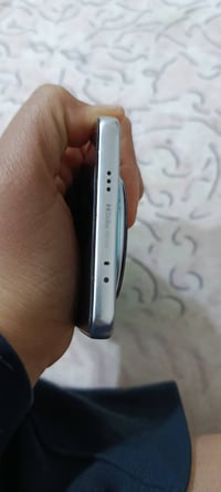 تكنو كامون ٤٠ بريمير • ٢٥٦ جيجا ١٢ رام • شاشة ١٤٤ هيرتز