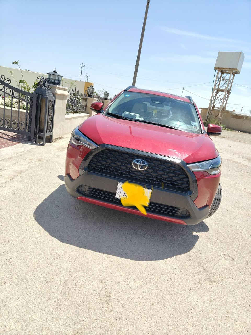 كورولا كروس أمريكي ٢٠٢٤
بيها جاملغ ايسر وباب وحافه البنيد من جوه  راجع بلادي مازدات دعاميه شباك كله نفسه 
سياره جاهزه متصرف عليها ربع 
سايد بريك بصمه 
فتحت سقف 
أوتو هولد 
نقطه عميه 
رادار 
مثبت سرعه 
تحديد مسار 
شاشه كار بلي وبعد معروفه مواصفاتها 
محرك 2000 بدون هايبرد 
الشراي يتصل ***********
