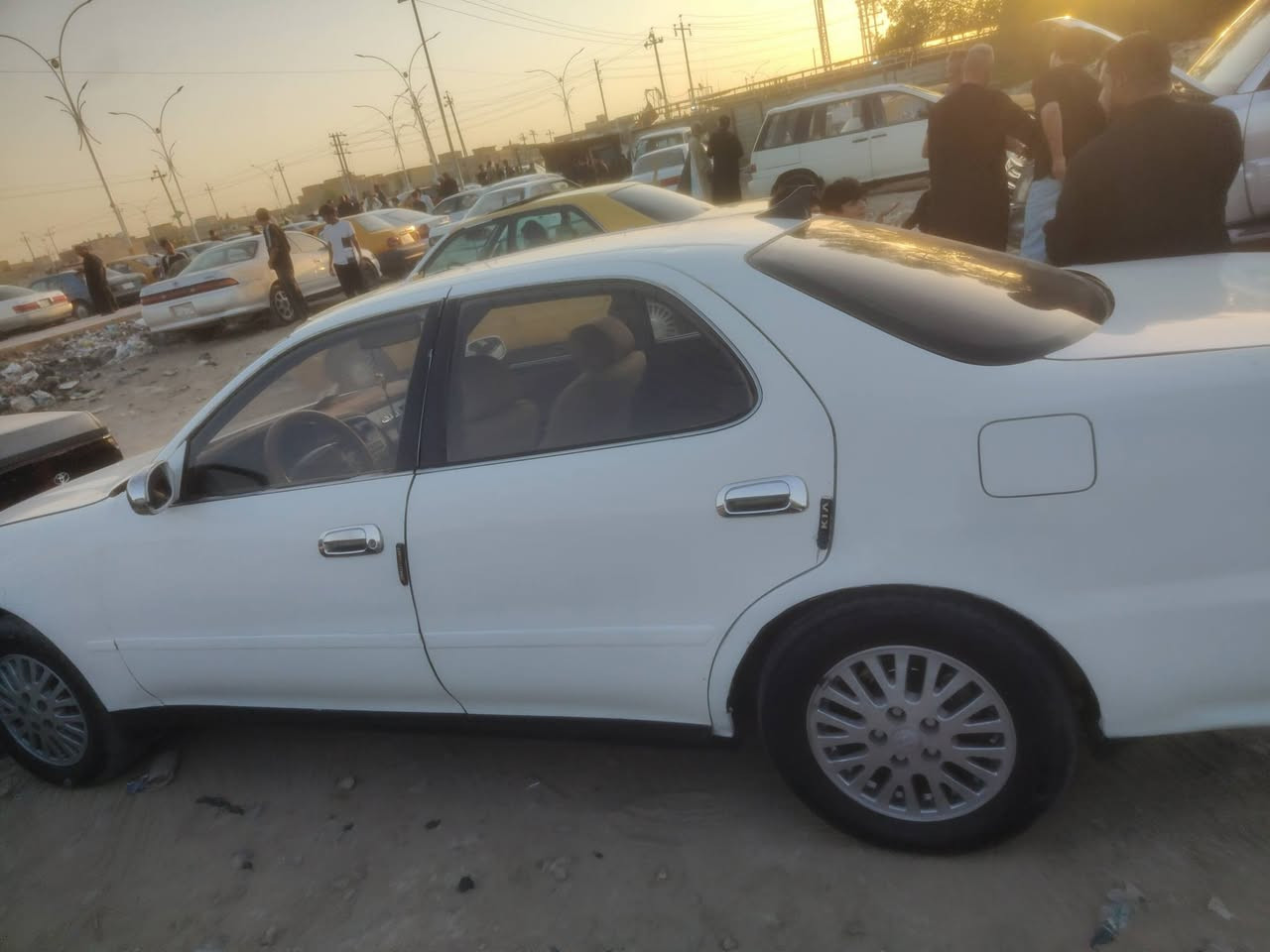السلام عليكم كريستال للبيع الموديل 95 فيها ضربه بالفقته قدام ام عماره سعرها 55 وبها مجال قليل مكان مكانها ديغار الشطره***********
