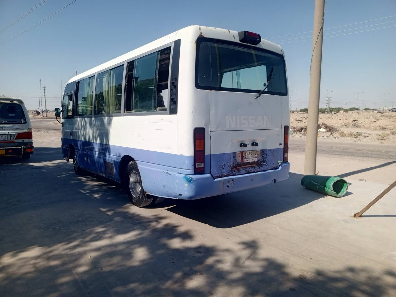 سلام عليكم للبيع كوستر نيسان موديل 2002رقم كربلاء تحويل مباشر محرك بطه كير تماتيك محرك وكير جدد حداده جديده كهربائات كلها شقاله دوشمه حلوا بدي جديد بدون صبق بيها بل ازرك صبق قليل بس مكان البصره سعر 80نتصال ***********نتصال وهاذ بي وتساب بس ***********
