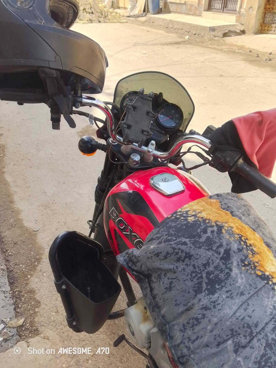 بوكسر 22
امجفتة شركة بوشة وبستم
نقصهه  باتري وبيهه ضربة بالتانكي 
ماشية +30 الف
رقم بغداد سنوية باقية بس عاللوحات

1800 وبيهه مجال 

موقع البلديات 
***********
