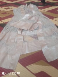 حاجة • ملابس • تفاصيل ناقصة