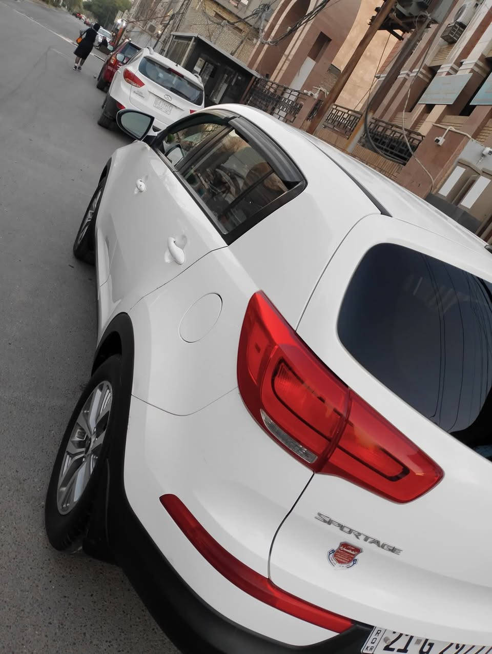 سلام عليكم للبيع او مرواس حسب القناعة
سبورتج وارد امريكي كلين تايتل بدون اي حادث او صبغ ولاتبديل سيارة جديدة كير محرك صدر تبريد بحالة ممتازة ع الشركة مواصفاتها تحكم تبريد قطعتين محرك gdi 2400 رقم سليمانية انگليزي شرط التحويل سعرها 143 وبيها مجال بسيط
اخوان ناشر ويا الصور تقرير امريكا والسونار ومعلومات يمك شراي اتصل ماارد على تعليق مكانها بغداد كرادة 52
***********
***********
