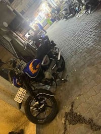 جنت خاله هاي دراجه بيد سائق او اريد ابيعها موديل 23 رقم هيه نضيفه دراج...