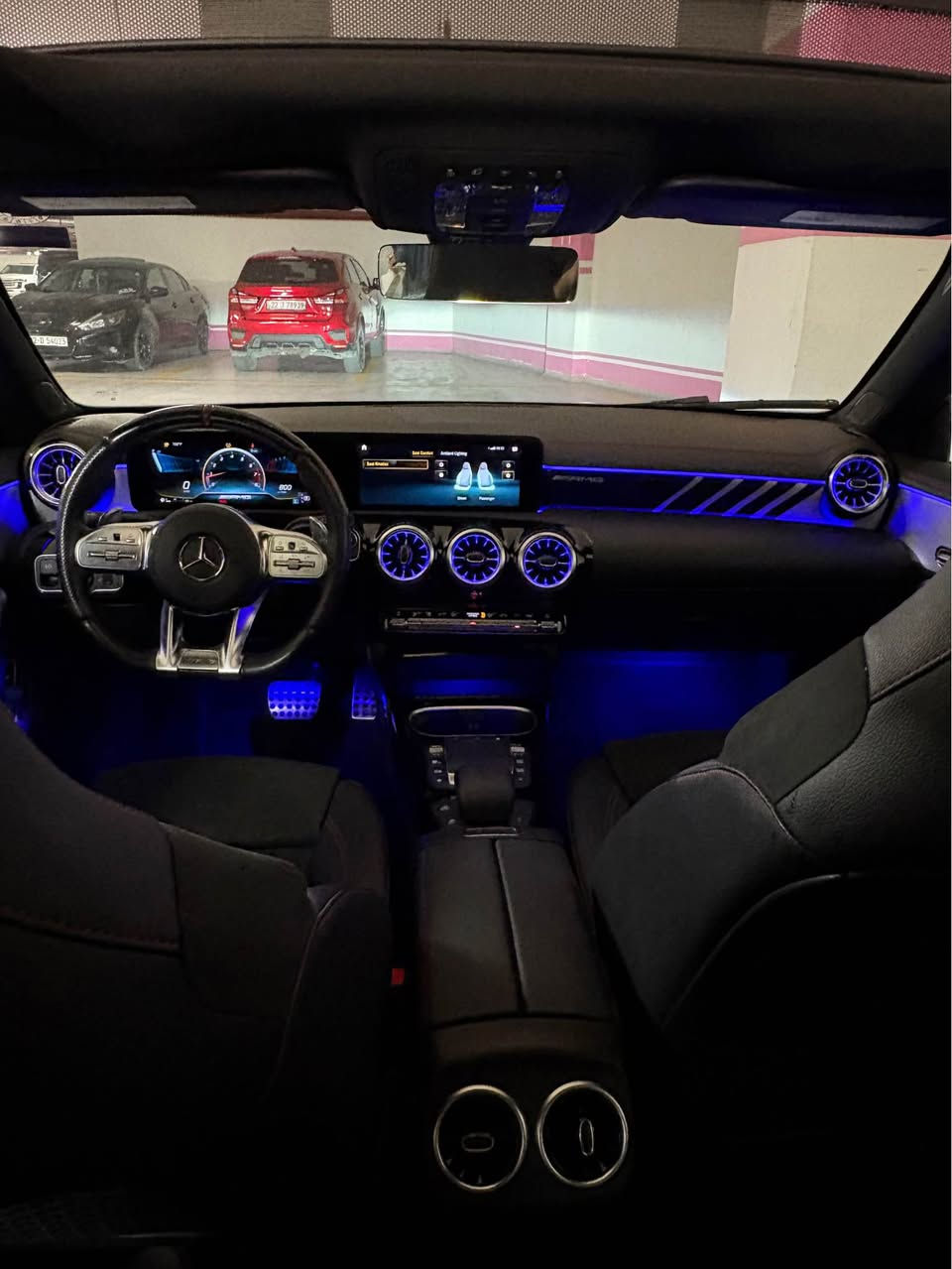 Mercedes Benz CLA35 AMG model 2022 km 40 sbux bas qapax snduq  bstk lagl çamlx pşti bstk 3 gegay bçuk bas baxa u syark ful AMG belada 350hp musafat pano Rama lagl kuşin xazn u kuşi masaju şamo sporta lagl 22 laun ledi daşburd a lagl şaşa aypat lgal kamera 360 lagl radar u hamu layiki kamera duwawa lagl laytkni ledın heeetrrrr.........***********watssap أربيل, العراق
