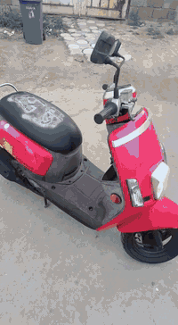 ماكس بوليس مسطره للبيع
مزوده كلچات رياضي WF
شوته 4 ولف
منظومه زنون بلاديه 
موديل 2013 
نازله من الرمبه صارلها شهر 
العنوان / البصرة / الدير 
السعر واحد و ميه وبيها مجال 
***********
