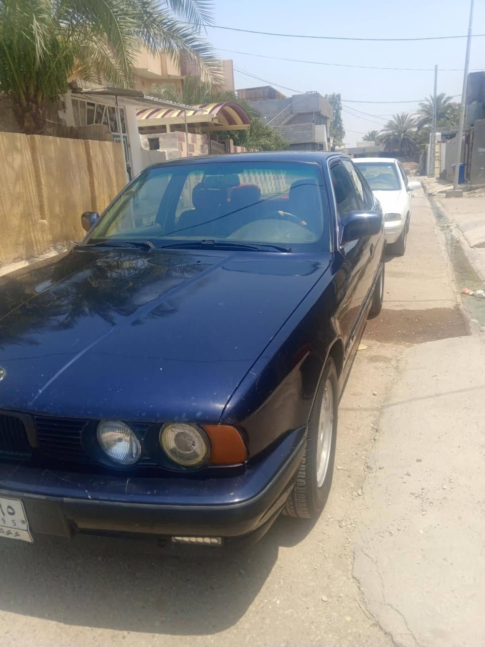 بي ام 520 كير عادي سنويه تفاصيل سياره كامله نقصه دعاميه خلفيه سنويه صاقطه السعر 30 وعليهه غرامه 800 تنزل من سعر السياره  *********** مكانه ديالى بني سعد
