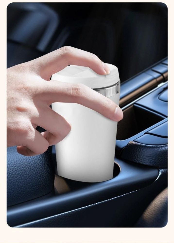 ماكينة صنع القهوة الشخصية Delimano Personal Coffee Maker Pro المدمجة باللون الأبيض. 
تأتي الماكينة مع كوب سفر من الستانلس ستيل بسعة 400 مل.
تعمل بقدرة 450 واط وتتميز بالتشغيل بلمسة واحدة.
تحتوي على فلتر قابل للغسل وإعادة الاستخدام
السعر 30 الف📍✅


**إذا كنت صاحب هذا الإعلان وتريد حذفه لأي سبب، رجاءا أرسل رسالة إلى الدعم الفني**