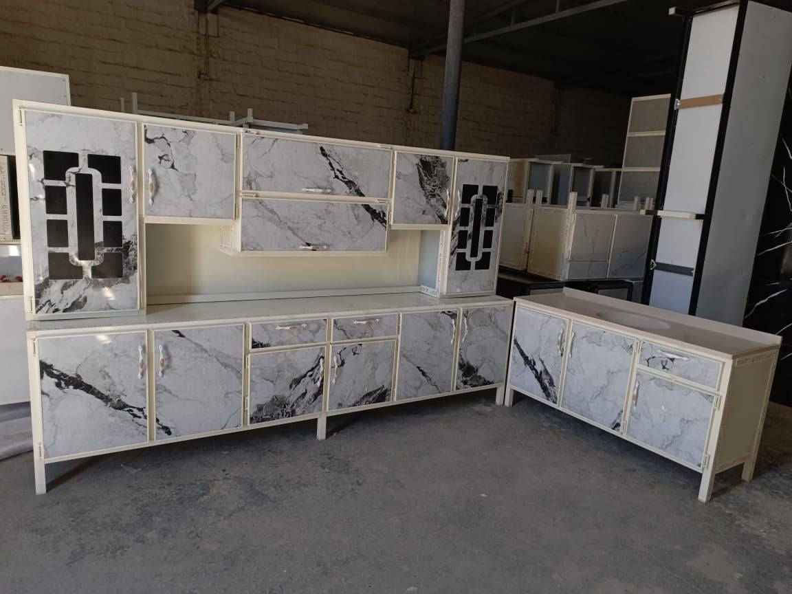 كاونتر ارضي وملحق 3متر 

مع سنك مرمر متر ونص


**إذا كنت صاحب هذا الإعلان وتريد حذفه لأي سبب، رجاءا أرسل رسالة إلى الدعم الفني**