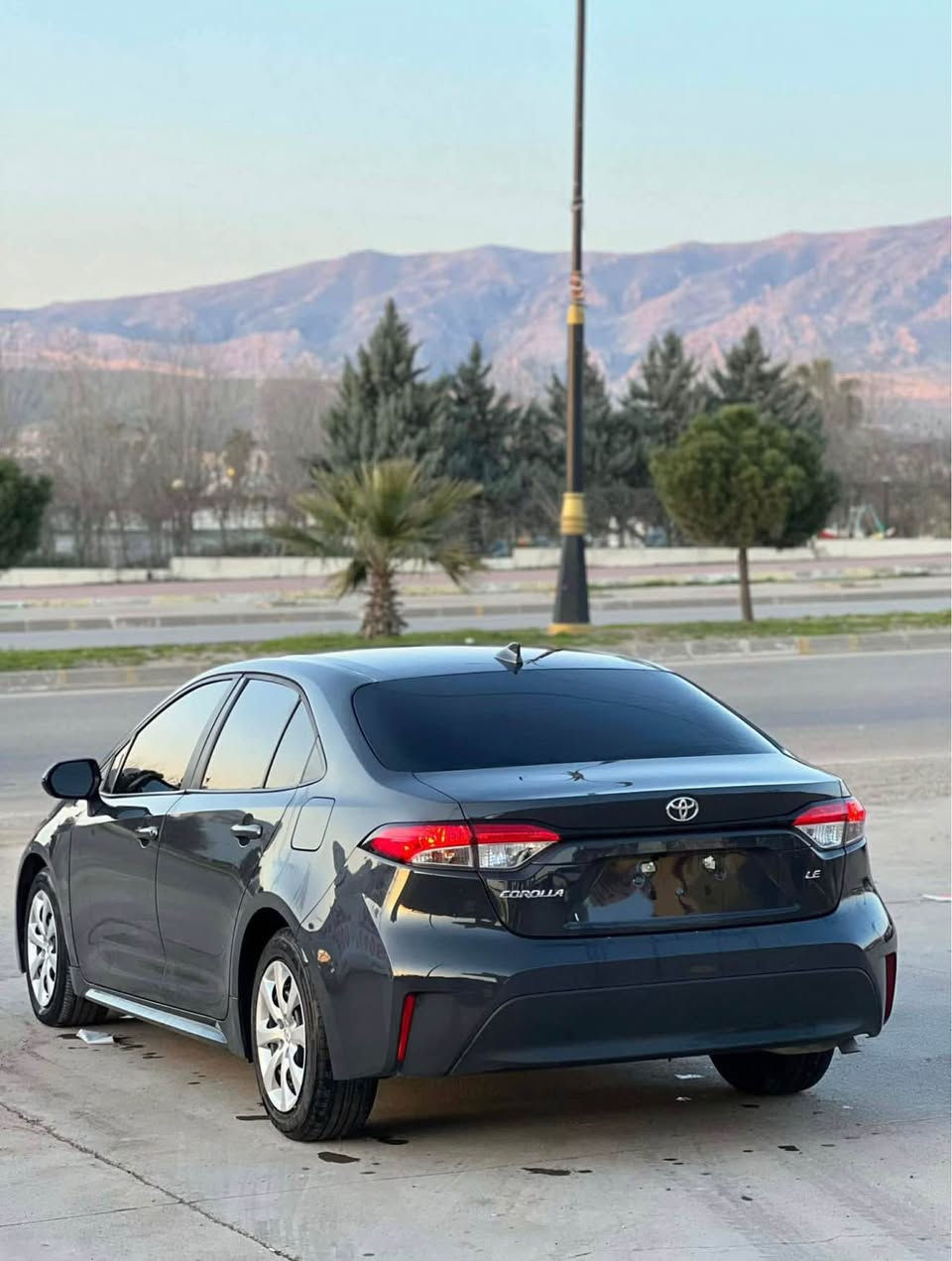 تيوتا كرولا
موديل 2024 
وارد أمريكي
ماشي 34 الف مايل
الون سموك مرغوب
فئه LE معروفه بل موصفات
رقم شاصي موجود منشورات 
حادث سياره فقت جاملغ بولند صبغ -زايد 
بيها واحد قطعه كلير أمريكا باب خلفي
بيدون مأذي داخل 
سياره بيدون رقم شرط ترقيم جميع محافضات شيمال 
سياره بيدون أيرباگ 
السعر 128 مجال 
عنوان عقرء 
رقمل وتساب *********** دهوك, العراق
