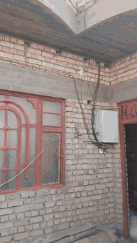 بيت للبيع سيد شاطي لحكيم ثانيه مساحه ٢٠٠ متر قريب علا شارع خدمات كامله  مستعجل على لبيع سعر ٣٥ وبي مجال ***********
