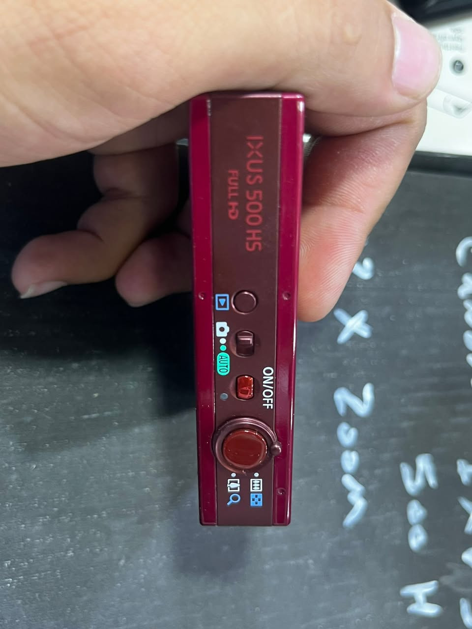 كانون 500HS تصويرها رهيب زوم 12x جديده غير مستخدمه او باله جديده لكن كارتونها مشكوك وكل ملحقاتها وكالتلوكاتها معاها متوفر توصيل كل محافظات العراق


**إذا كنت صاحب هذا الإعلان وتريد حذفه لأي سبب، رجاءا أرسل رسالة إلى الدعم الفني**