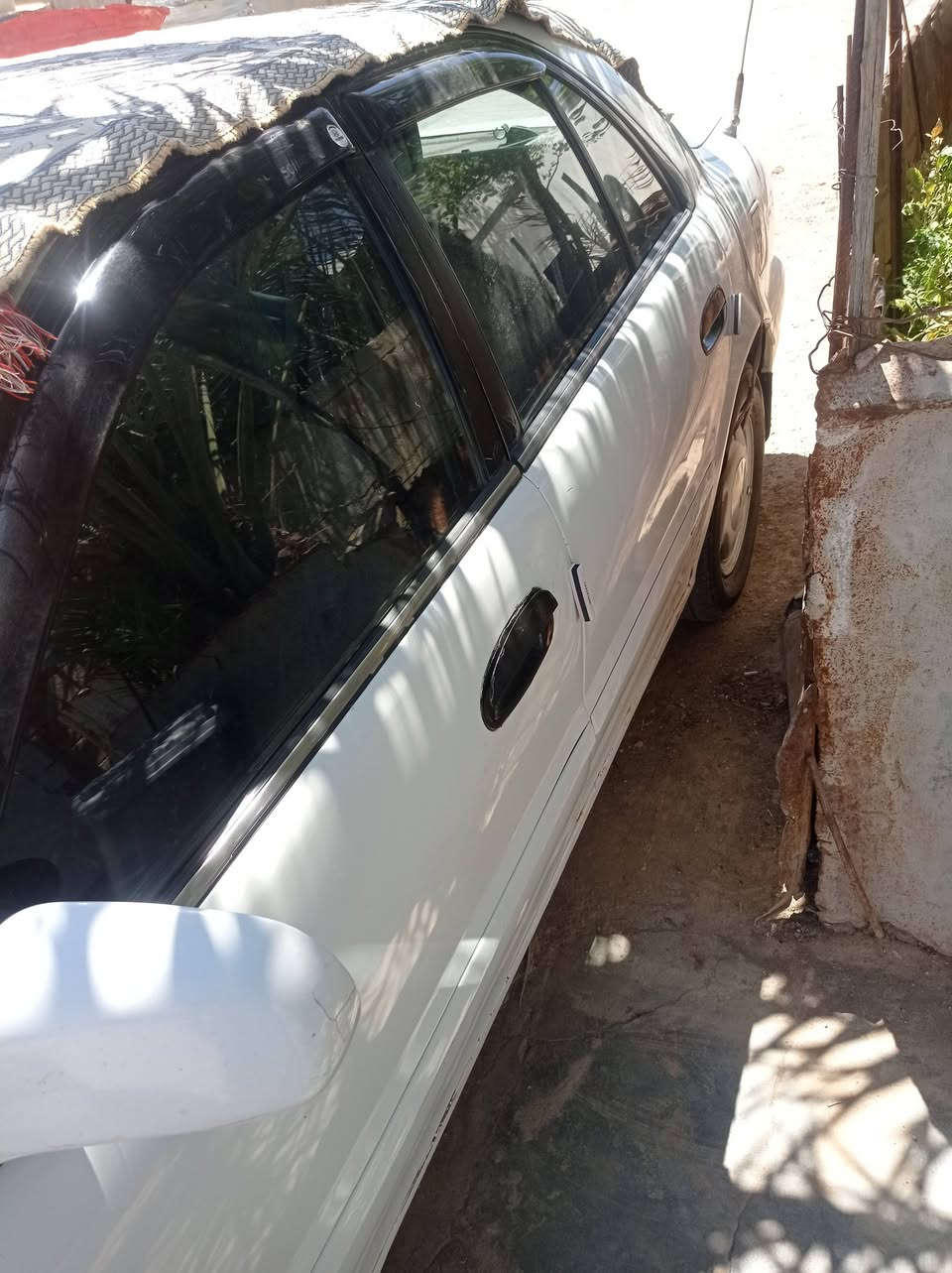 سوناتا 2 موديل 95 رقم ديالى دولي محرك كير نضيف  كير. تبريد يشتغل مكاني ديالى شراي يتصل بيك  خير ودلل  تحويل ثاني يوام سعر 43مامتواجد على فيس  تصل ***********
