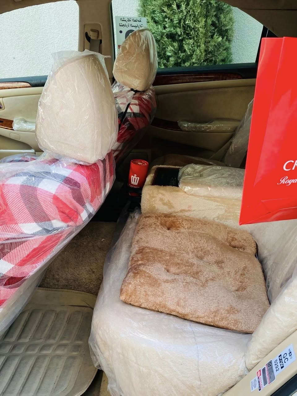 بەناوی خوا شاهینە مووس 2005 سپۆرت 180بێ دوکەڵ   تەبریت ساردو گەرم جامی بەسراوە ڕۆنی کۆڕاوە تایەی تازەیە ئەوەی مەسرەف بێ تیایا نی3 پارجەی ئەوروپای هەیە بێ دەعموو لێدراوی  سەقڤی جوانە جاڵو شوختی پێوە نیە سعری 58 کەمی مەجاڵ شوێن سلیمامی***********
