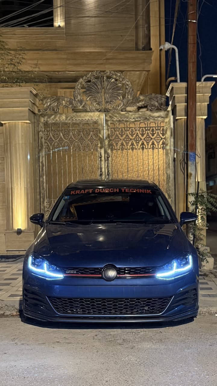 2018  بدون اي نقص فول مواصفات  1.8TSI
سياره نضيفه وجديده كلشي بلاد بيها
ضربتها جاملق خلفي وباب 
ماتحتاج اي شي بدون نقص شغل واطلع
سعرها 135 
*********** واتساب
