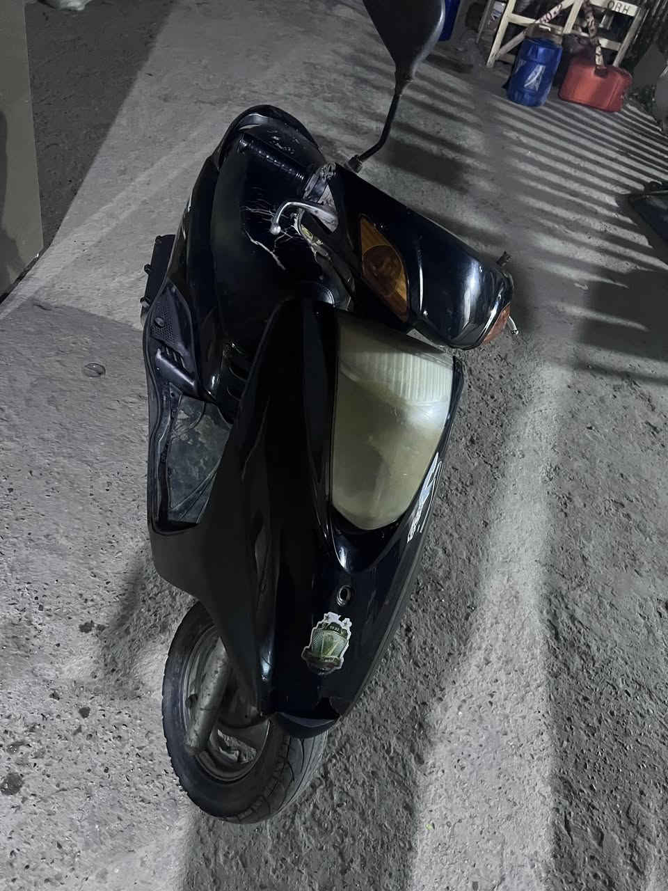 دراجة بريز 140 بـغــْــدٰاد كفءات العبيدي السعر 400 وبيها مجال.  حك الجية. الدراجة يرادلها. ترتيب وباتري فقط ***********
