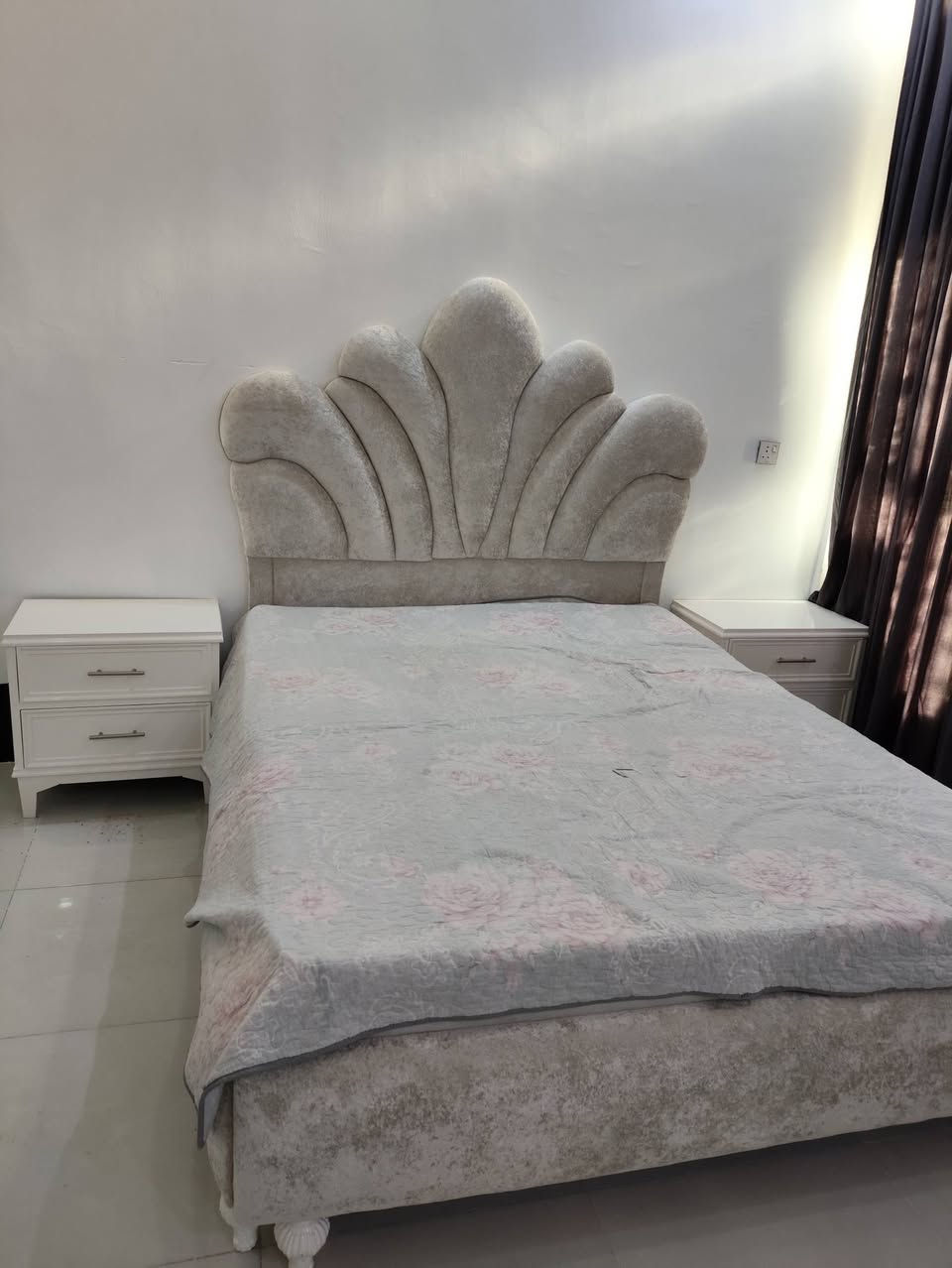 مساء الخير والعافيه متابعين الصفحه
تم تسليم طلب الزبون 
غرفه سته ابواب نجاره عراقيه الموديل تركي 
كول الشغل صاج خمسه ملم وجهين 
الصبغ حراري مال سيارات 
نشتغل حسب الطلب كل الموديلات التركيه 
نجاره علي كاضم 
بابل الحمزه الغربي 
واتساب ***********
