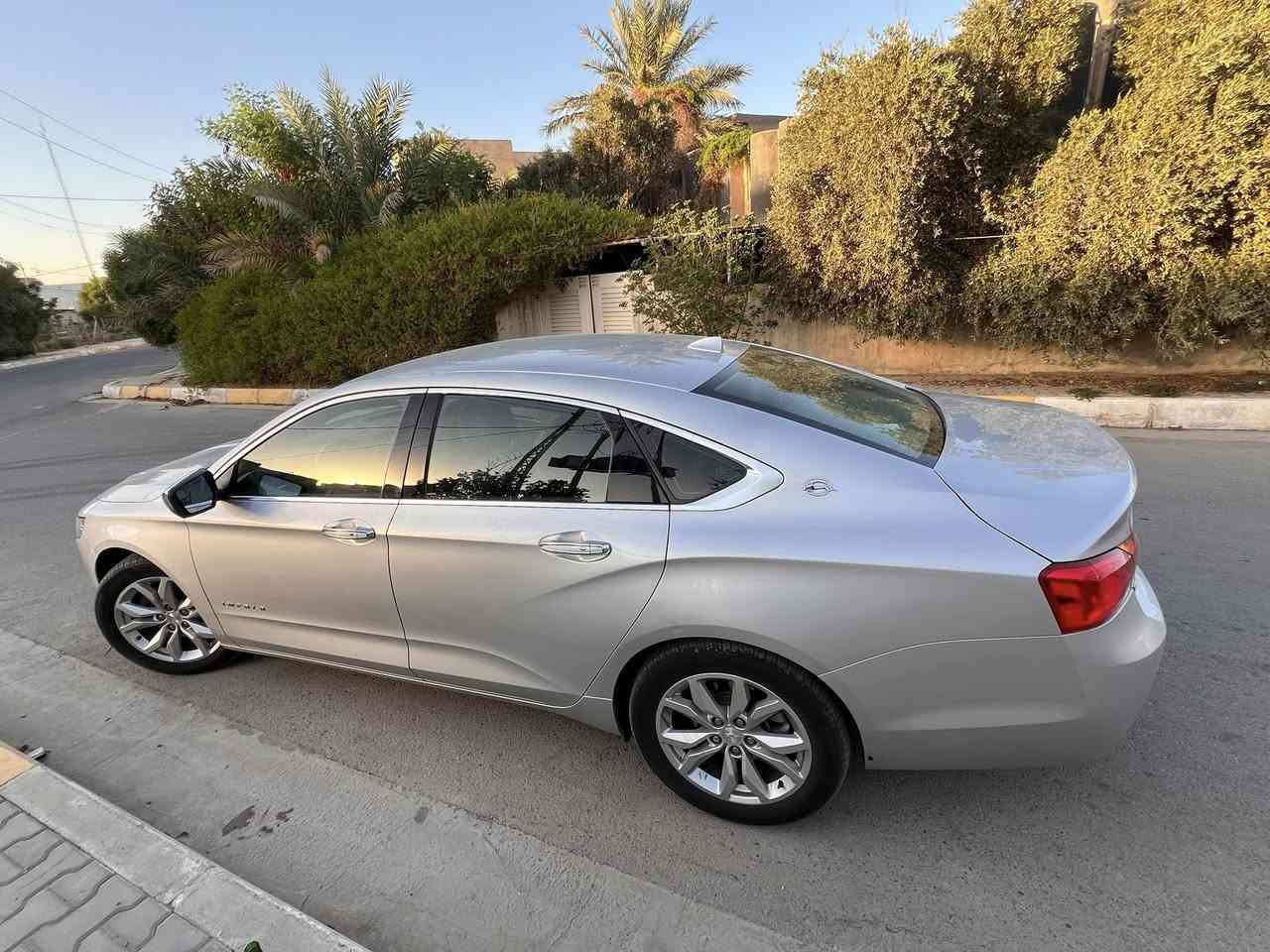 امبالا 2019 خليجي
السيارة LT
مكينة 6 سلندر 3600 بلادي 
96 الف كيلو متر 
4بصمات + بصمة تشغيل +شاشه جبيره + كامره دواره + كار بلي + تبريد قطعتين منفصل + كشنات جلد كهرباء + حساسات خلفية +شاشة قاصة + تبريد قطعتين +هاند بريك بصمه + فول تحكمات ستيرن + كروس +ويل حجم ١٨  وباقي المواصفات المعروفه 
محرك وكير ممفتوحات صدر جديد تبريد ثلج تخم تاير جديد السيارة بأسمي تحويل مباشر 
السعر 150$ بيه مجال بيع او مراوس
العنوان ديالى / بعقوبة


**إذا كنت صاحب هذا الإعلان وتريد حذفه لأي سبب، رجاءا أرسل رسالة إلى الدعم الفني**