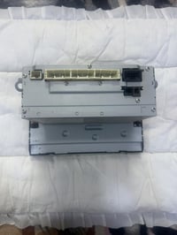 شاشه كورلا هايبرت  بلاديه مفتوحه من السياره للبيع  السعر قيم وخذ  بالي...