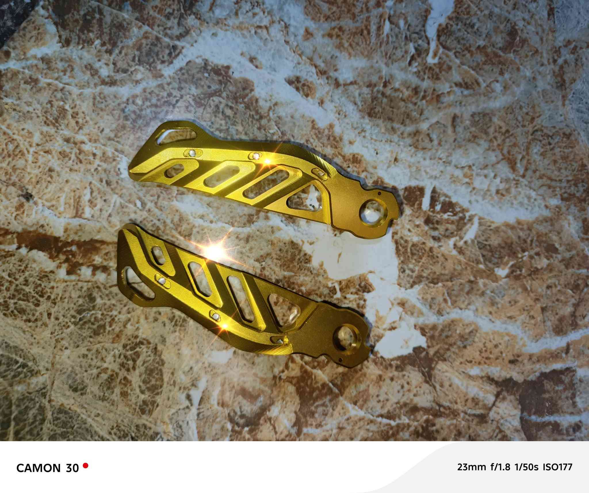 السلام عليكم اغراض مال ماكس  بلاد مال تفصيخ مكان ناصريه سوق الشيوخ للتواصل ***********
