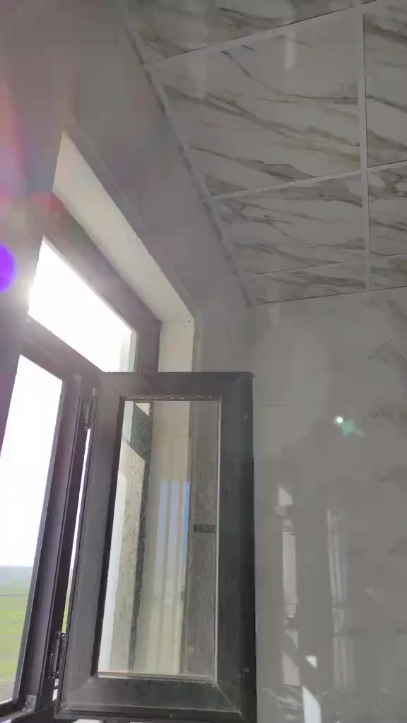 سلام عليكم ورحمة الله وبركاته يتوفر الدينا كافة الديكورات المغربية والسقوف الثانوية وتقليف واجهات بل بوردكس  وضلع بلازمة وتصليح جدران وصبق حسب الطلب وشرط المواد الصلية بل ضمان الطلب والستفسار يرجة مراسلت الصفحة اوالتواصل. *********** واتساب
