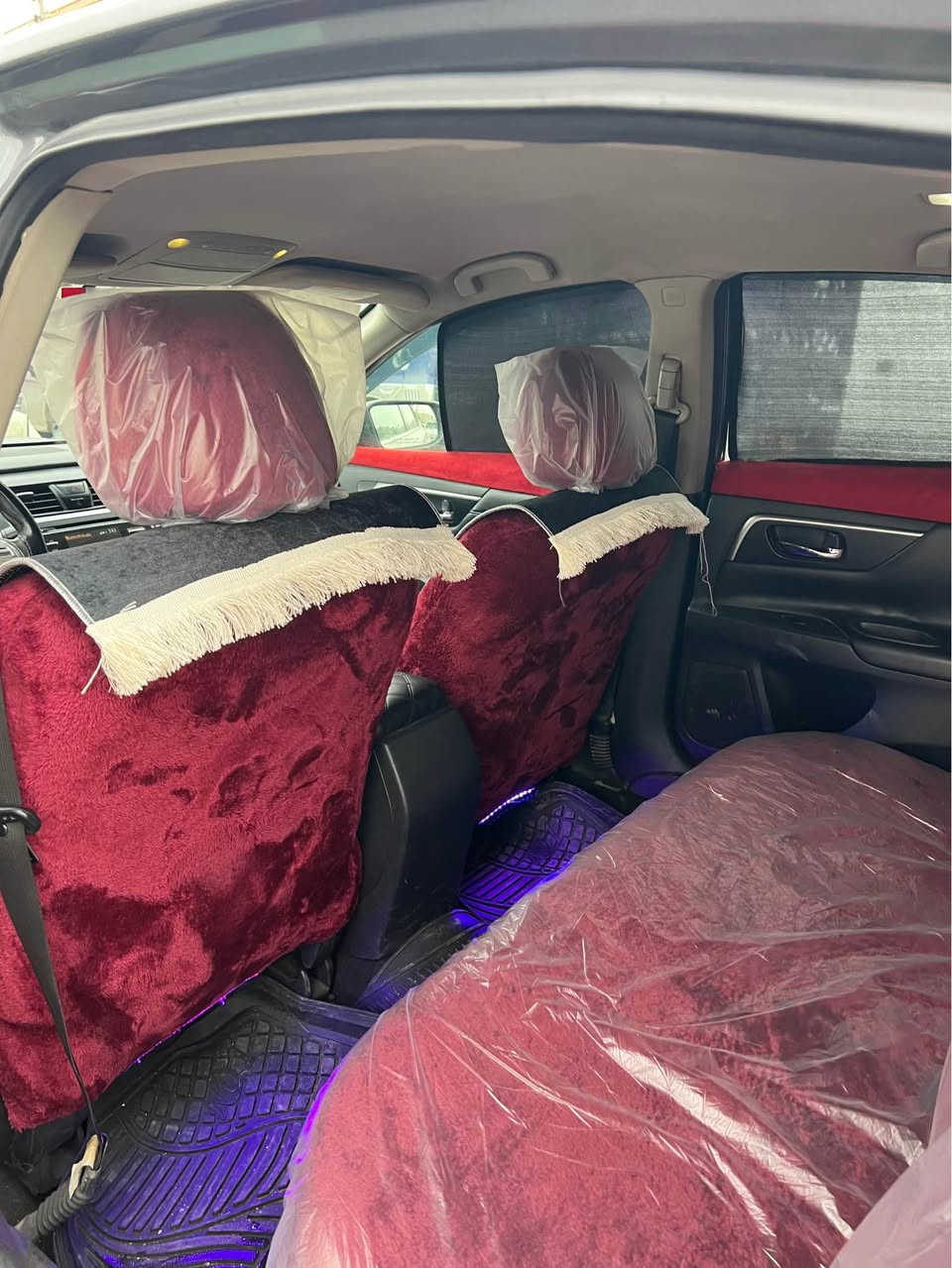 ئالتیما SR 2017
شاشە ، کامێرا ، کوشن کارەبایی ، شەغال 
٥ پارچەی سبوخە 
بەبێ ئێڕباگ
دەعمی پێشی نیە پێشی کەپسە پشتی جەمپێکی خەفیفی هەیە نەگەیشتیتە ناو عەوز بەشەرت 
سەیارەکە بێ مەسرفە 
گێڕ و مەکینە بەشەرت 
سەنەوی و ژینگە نوێیە بەناو کردن بەشەرت 
114$ مەجالەکی کەم
*********** أربيل, العراق
