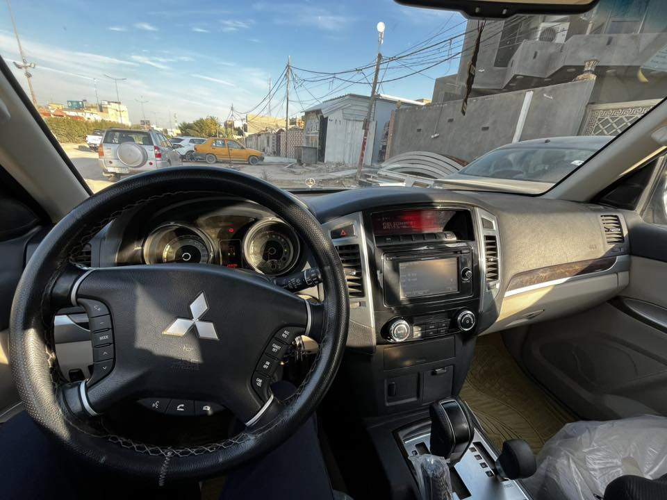 باجيرو 2019 ابيضّ العلامه الذهبيه  رقم أربيل
ماشيه 20 الف 

السياره بأسمي 

للاستفسار ع الرقم أو ع الواتساب 

***********
