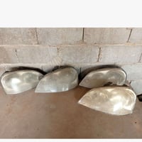 ٢ جهة السائق اصليات و٢ ايمن وأيسر تجاريات ماصدات اوبترا السعر ٥٠الف ٠٧...