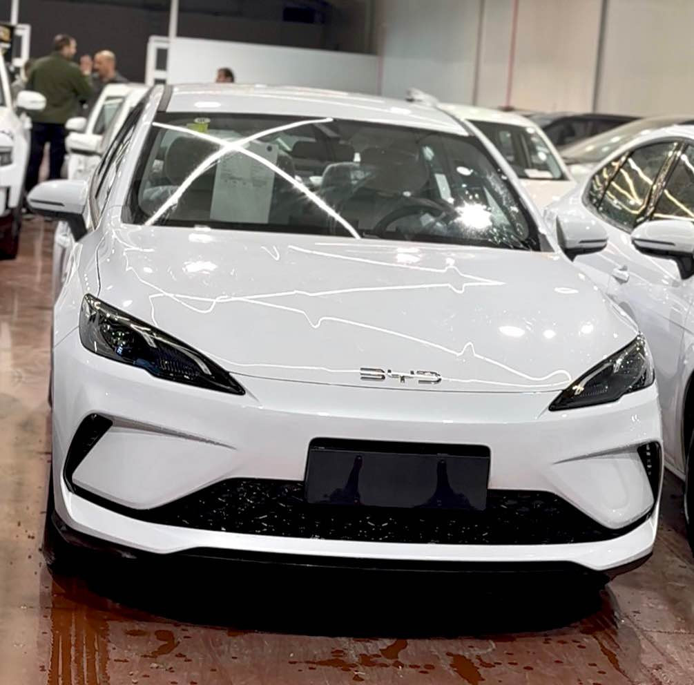 Byd Seal 05 2025 phev 0km
هەموو گیانی بە شەرت 
هەرزانترین نرخ لە هەموو بازاڕ
١١٥$ ورقە سافی
***********
*********** أربيل, العراق
