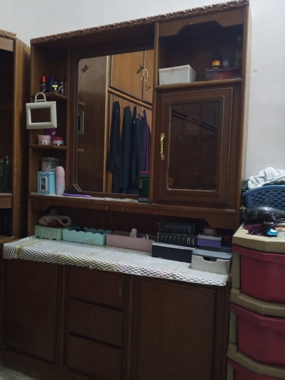 السلام عليكم هاي اغراض للبيع


**إذا كنت صاحب هذا الإعلان وتريد حذفه لأي سبب، رجاءا أرسل رسالة إلى الدعم الفني**