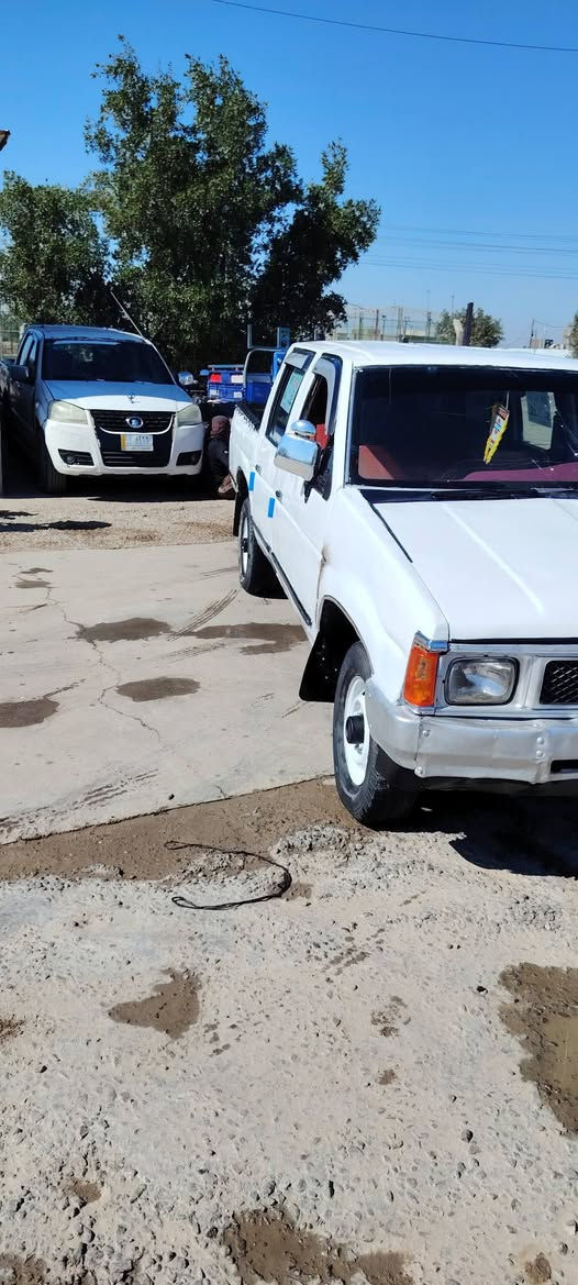 سلام عليكم نيسان للبيع  موديل ٨٩رقم ذيقار الماني تحويل مباشر مكينه وكير وحداديه جديده مكانه ديوانيه رقم *********** سعر ٢٧وبيه مجال
