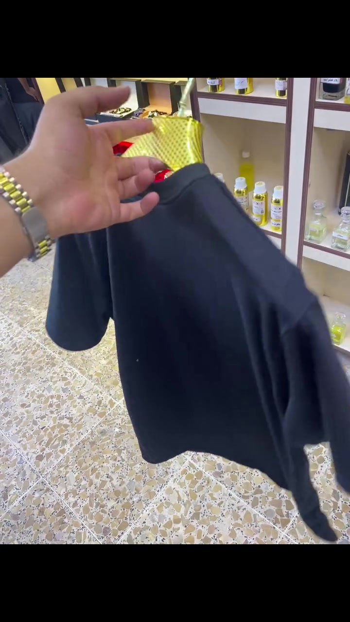 “وصل الجديد 🔥🖤
بدي أسود سادة… ستايل هادئ وفخم 😎
بس 4500 دينار فقط 🔥
الكمية محدودة لا تتأخرون 🛍️

📍الفلوجة – الجسر القديم مقابل مقهى آوات
📞 ***********”
