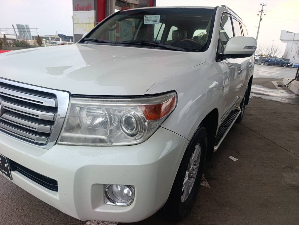 وةنةوشة 2008 ساخة دوبةي  فول موسةفات حيرام بوياخة  كيرو مةكينة بي عيبة بي تةقةو رةقة ساردوكةرم مةركةزي سةلاجة تايةي تازة 

***********
*********** السليمانية, العراق
