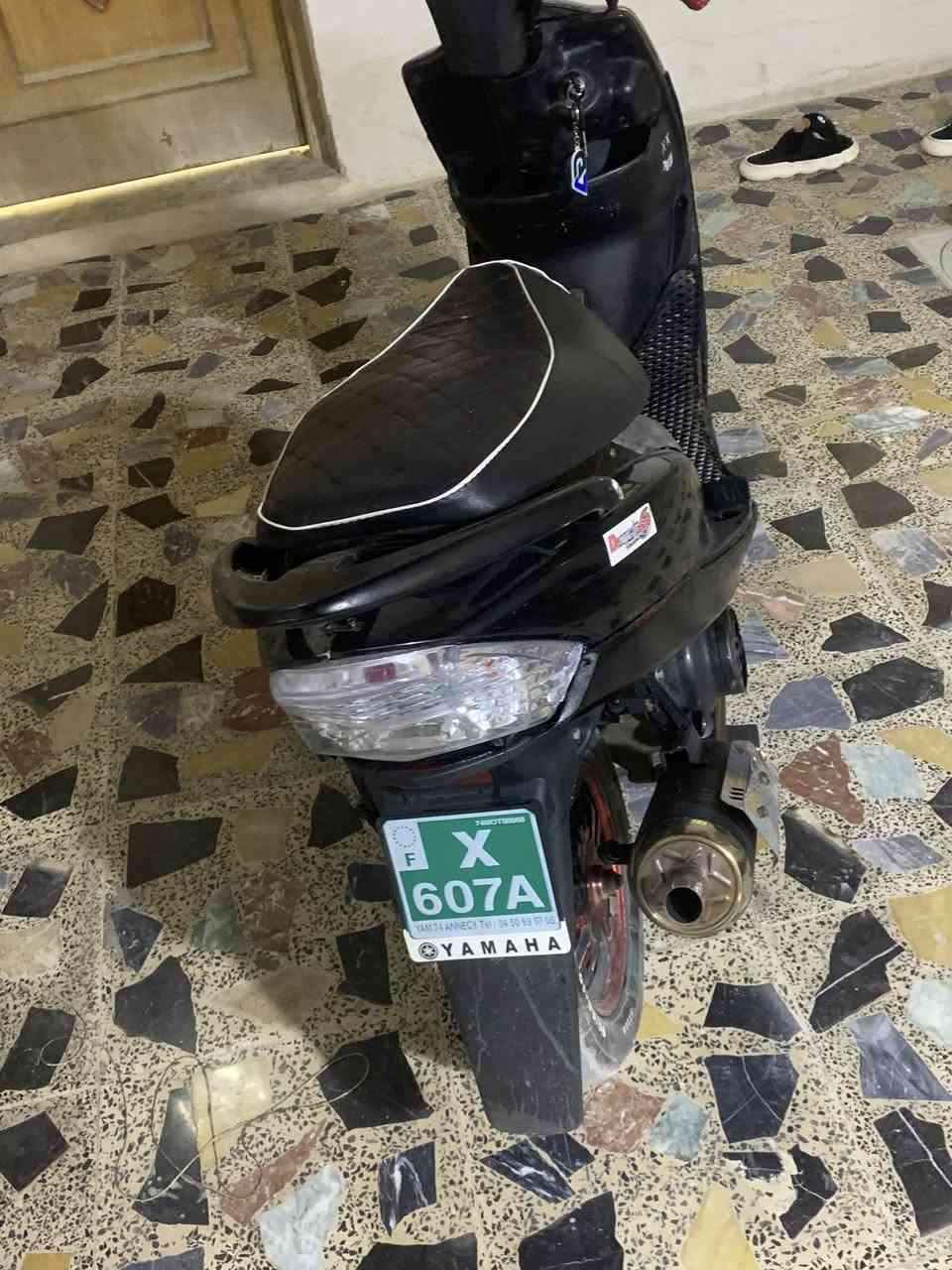 سلام عليكم دراجه ماكس عدله مكينه مكفوله من تدخين من تنقيص
دراجه متعوب عليه ويل رياضي اكزوز رياضي اكلج رياضي 
كهربايته من طول الطول شغاله سلف هندر 
سعره ٦٥٠ وبيه مجال عنواني الزبير ***********
